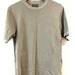 Goodlife Men's Classic Olive Green Tee, size small